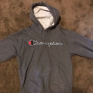 Champion hoodie size small